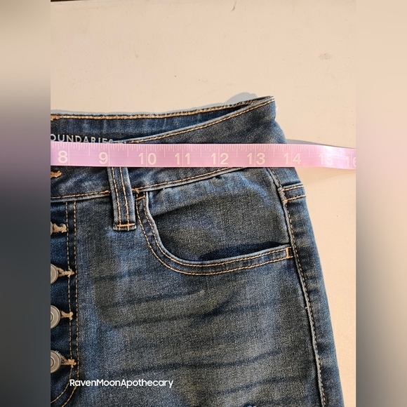 No Boundaries Button Up Jeans 7 - Picture 6 of 9